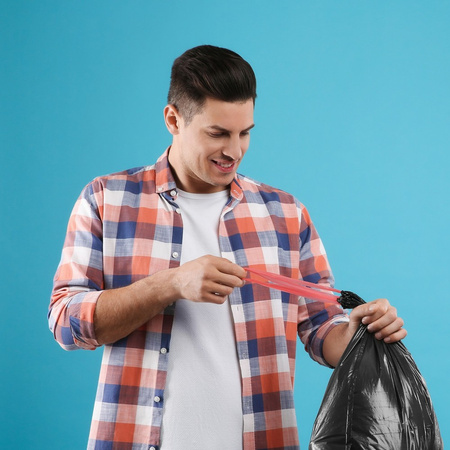 WORKI NA ŚMIECI Z TAŚMĄ LDPE CZARNE 60L 40SZT