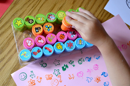 PIECZĄTKI DEKORACYJNE S'COOL SET EMOTIONY 26SZT