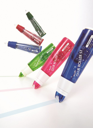 KLEJ W TAŚMIE PLUS TG-728 8,4MMX8M