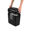 NISZCZARKA A4 FELLOWES P-42C 5012501 CZARNA 8KRT ŚCINKI 4X34MM 15 LITRÓW
