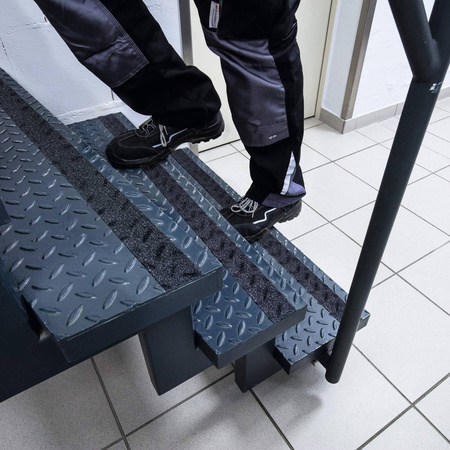 TAŚMA PODŁOGOWA ANTYPOŚLIZGOWA 50 MM DURABLE DURALINE GRIP+ FORMFIT 106401 CZARNA