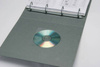 KIESZEŃ SAMOPRZYLEPNA NA 2-4 PŁYTY CD/DVD 127X127MM Q-CONNECT 10SZT
