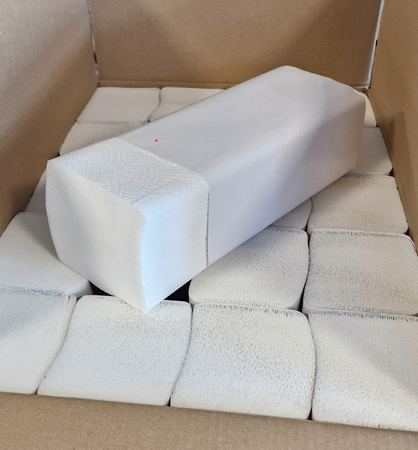 RĘCZNIK PAPIEROWY DWUWARSTWOWY CELULOZOWY LUNA ZZ V-FOLD CELULOZA 23X25 19501 BIAŁY 150 LISTKÓW 20 SZT.