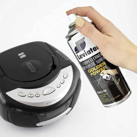 PIANKA CZYSZCZĄCA DO PLASTIKU GOLDEN POWER LEVIATAN 400ML