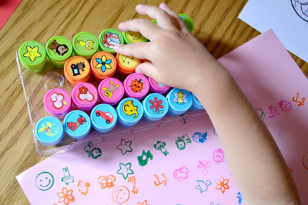 PIECZĄTKI DEKORACYJNE S'COOL SET EMOTIONY 26SZT