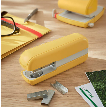 ZSZYWACZ LEITZ COSY 55670019 CIEPŁY ŻÓŁTY 30 KART.
