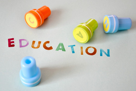 PIECZĄTKI EDUKACYJNE S'COOL SET LITERKI 28SZT