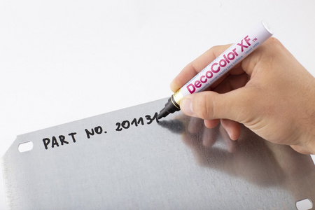 MARKER OLEJOWY UCHIDA 320 XF CZARNY OKRĄGŁA 2-4.5MM