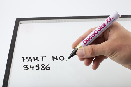 MARKER OLEJOWY UCHIDA 320 XF CZARNY OKRĄGŁA 2-4.5MM