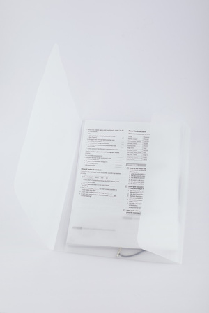 TECZKA Z GUMKĄ A4 D.RECT TRANSPARENTNA PP 450MIC